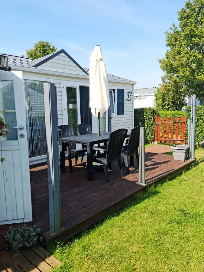 Kerlinga Hotel Bredene 0*,